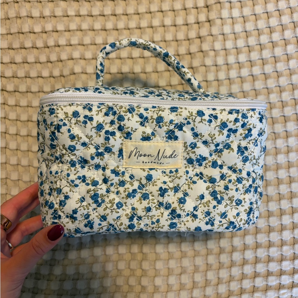 Moon Nude Floral Quilted Cosmetic Bag